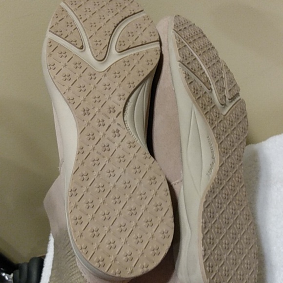 Naturalizer boots - Picture 7 of 11